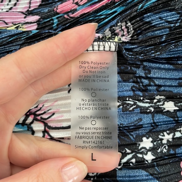 LuLaRoe floral cover up beach cover robe like new - Picture 9 of 9